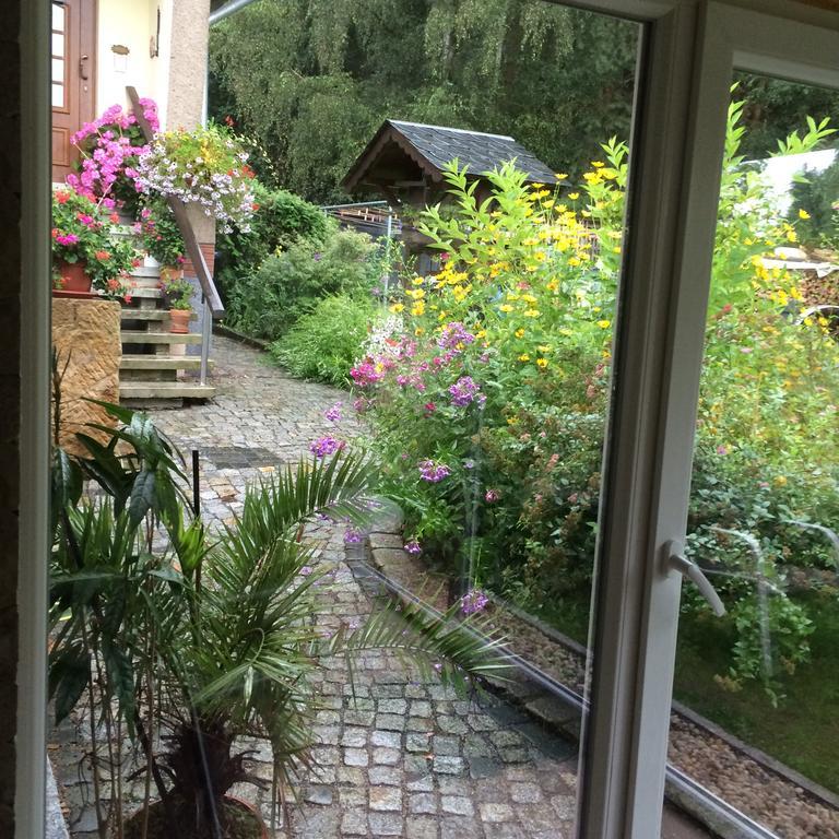 Ferienwohnung Guerth Kleinhennersdorf 외부 사진