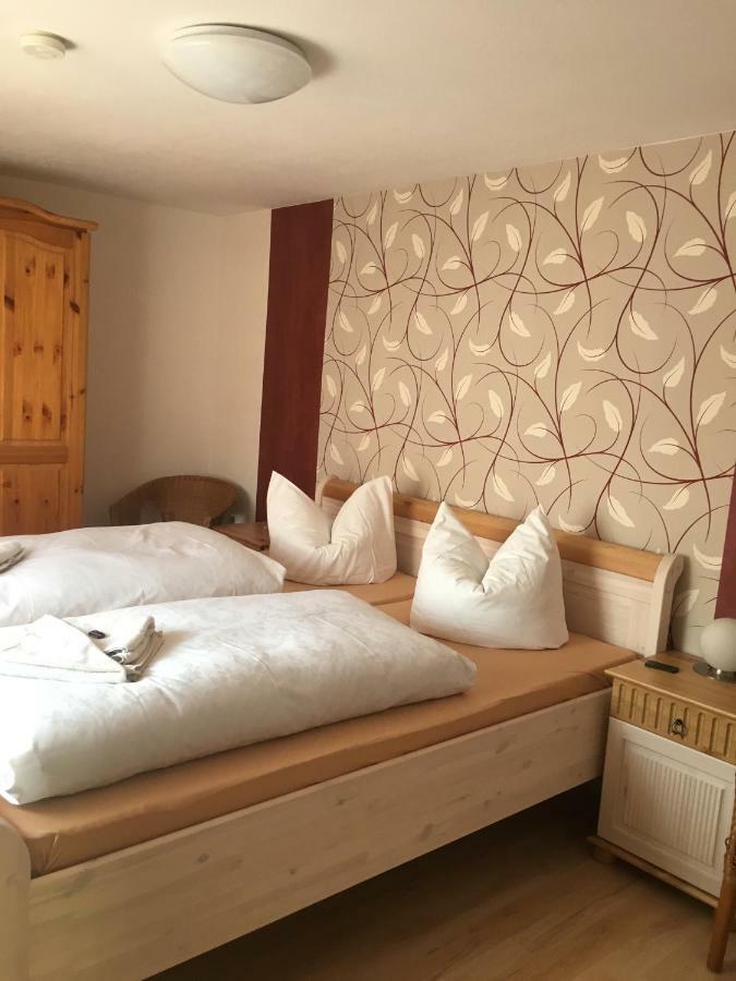 Ferienwohnung Guerth Kleinhennersdorf 외부 사진